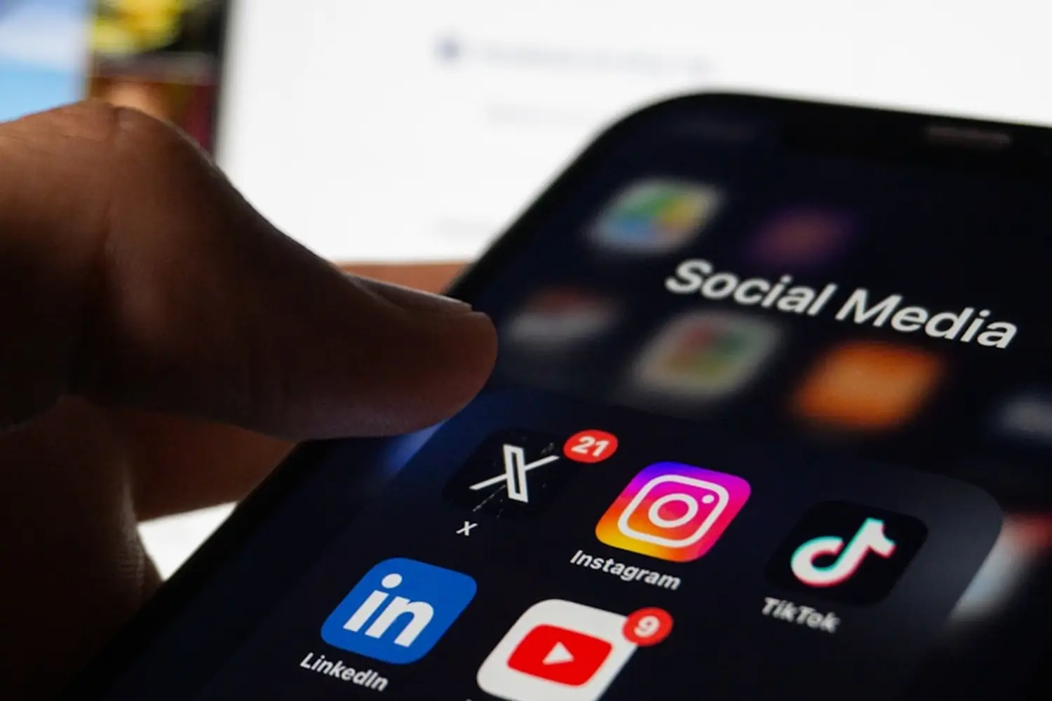 Social media manager